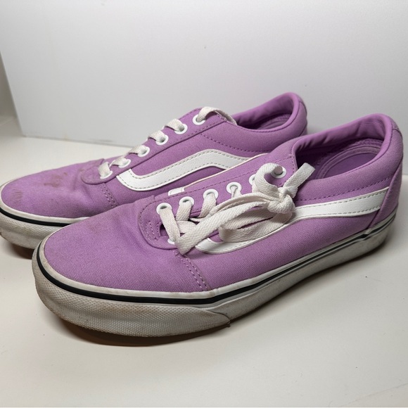 Womens purple vans LOVED EUC - Picture 2 of 4